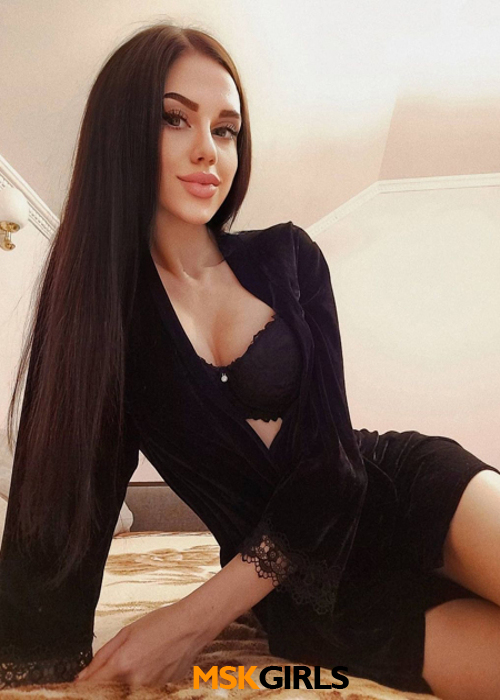 Полина Полина