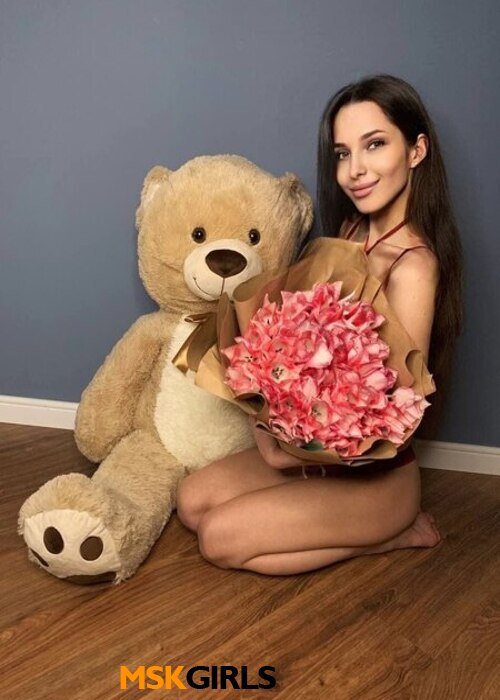 Тина Тина
