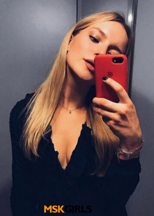Елена Елена