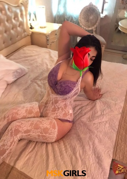 Юля Юля