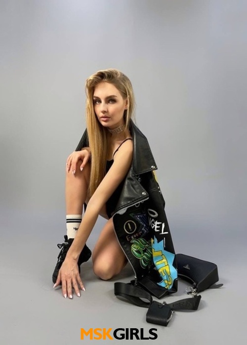 Яна Яна