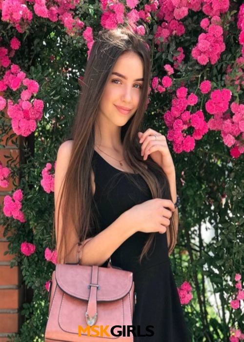 Лина Лина